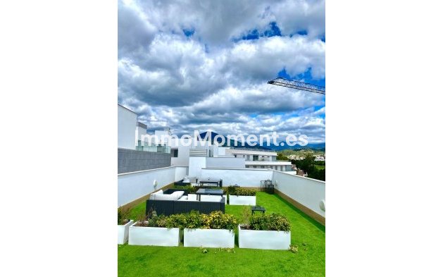 Wiederverkauf - Wohnung - Marbella - Nueva Andalucía