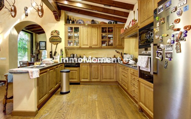 Revente - Maison de campagne - Intérieur                       - Ojén