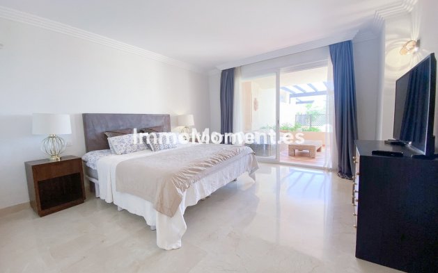 Wiederverkauf - Wohnung - Marbella - Nueva Andalucía