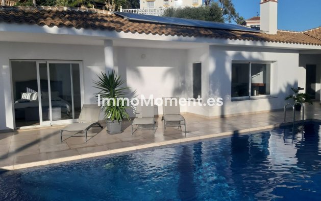 Resale - Villa - Mijas - Mijas Centro