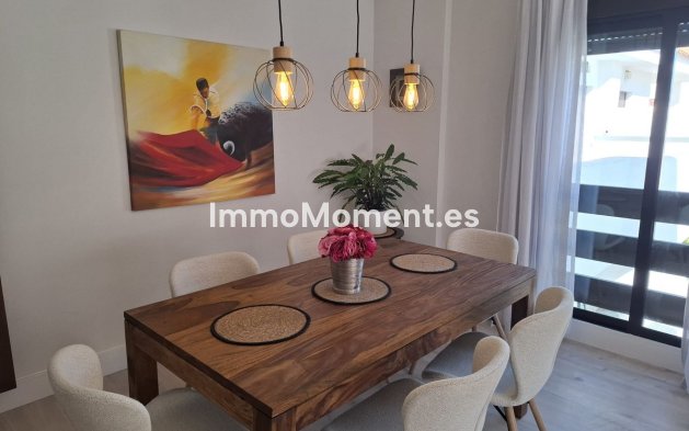 Revente - Appartement - Marbella - Nueva Andalucía