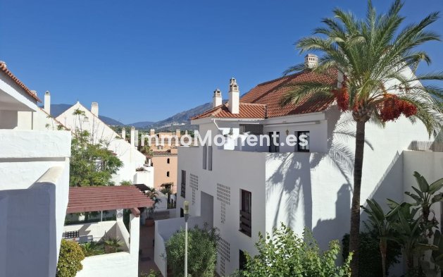 Revente - Appartement - Marbella - Nueva Andalucía