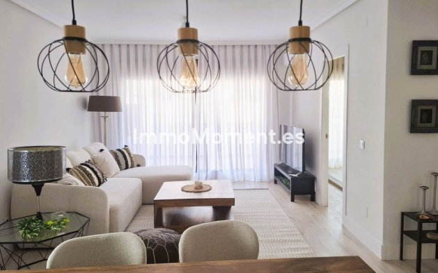 Revente - Appartement - Marbella - Nueva Andalucía