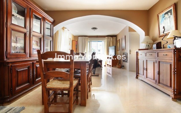 Wiederverkauf - Wohnung - Marbella - Nueva Andalucía