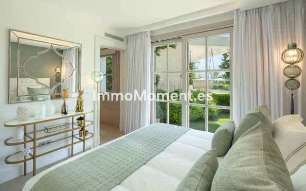 Wiederverkauf - Villa - Marbella - Nueva Andalucía