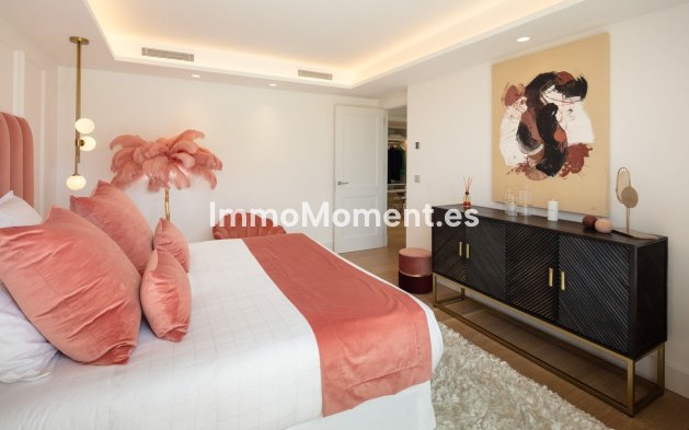 Wiederverkauf - Villa - Marbella - Nueva Andalucía