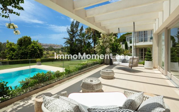 Wiederverkauf - Villa - Marbella - Nueva Andalucía