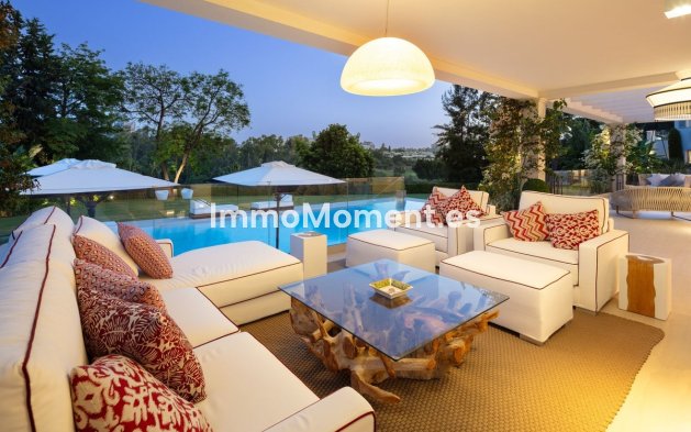 Wiederverkauf - Villa - Marbella - Nueva Andalucía