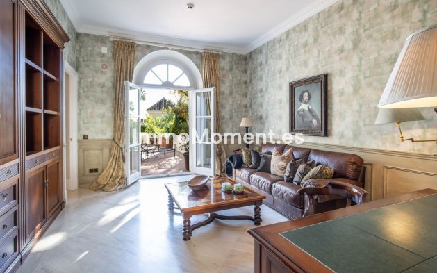 Revente - Villa - Marbella - Marbella Centro