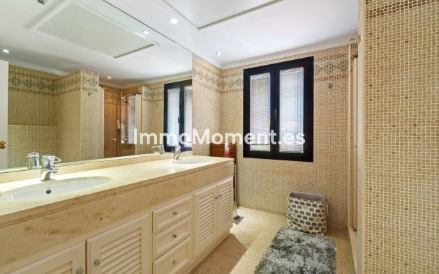 Revente - Villa - Benahavís - Benahavís Centro