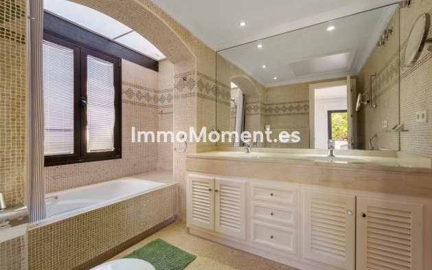 Revente - Villa - Benahavís - Benahavís Centro