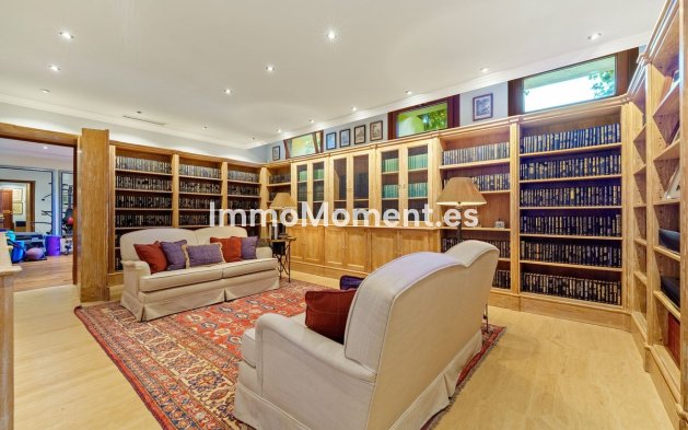 Resale - Villa - Marbella - The Golden Mile