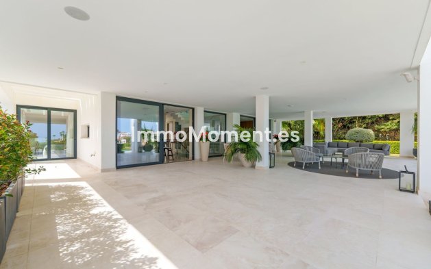 Wiederverkauf - Villa - Marbella - Nueva Andalucía