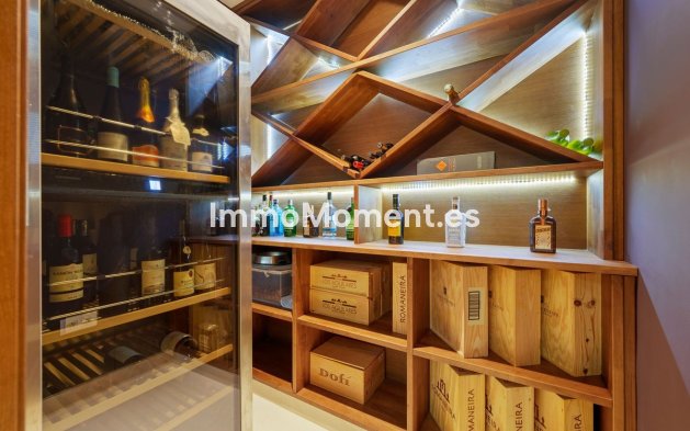 Wiederverkauf - Villa - Marbella - Nueva Andalucía