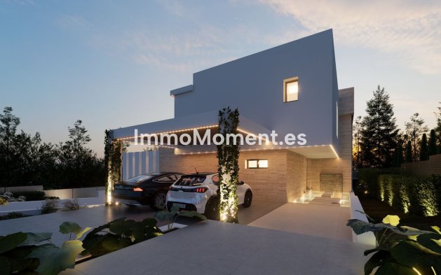 Resale - Villa - Estepona - Valle Romano