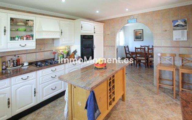 Revente - Villa - Estepona  - Estepona Centro