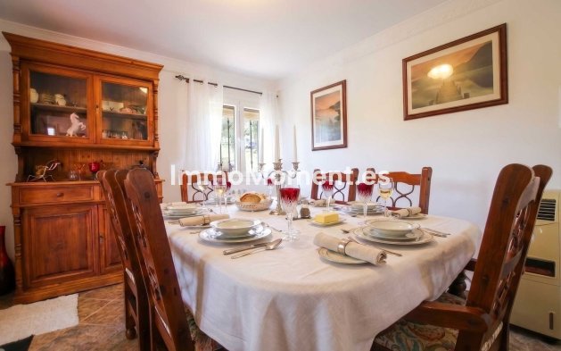 Revente - Villa - Estepona  - Estepona Centro