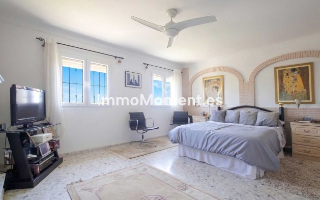 Revente - Villa - Estepona  - Estepona Centro