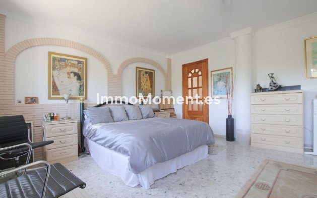 Revente - Villa - Estepona  - Estepona Centro