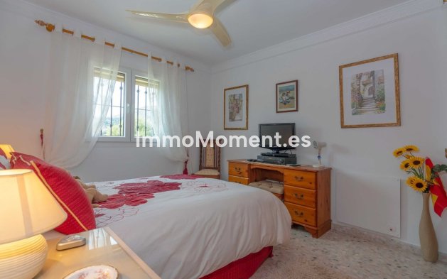 Revente - Villa - Estepona  - Estepona Centro