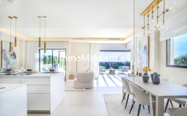 Reventa - Villa - Estepona  - New Golden Mile