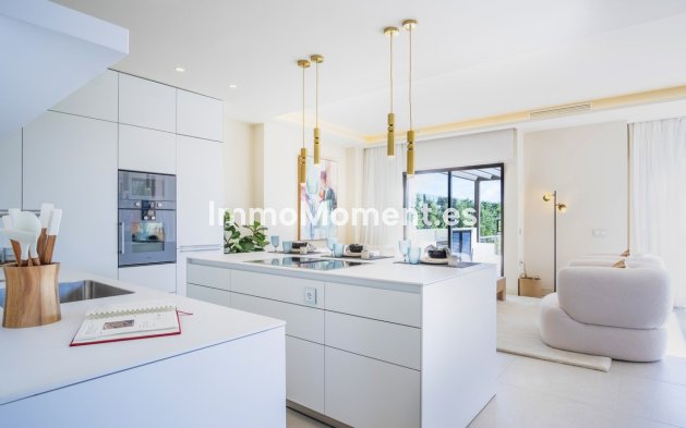 Reventa - Villa - Estepona  - New Golden Mile