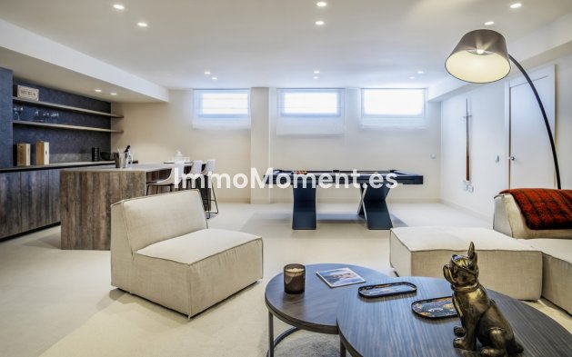 Reventa - Villa - Estepona  - New Golden Mile