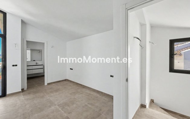 Revente - Villa - Estepona  - Estepona Centro