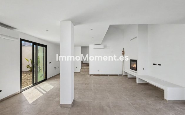 Revente - Villa - Estepona  - Estepona Centro