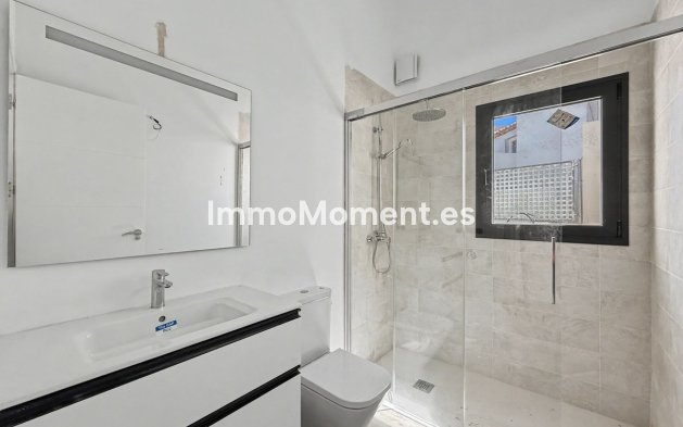 Revente - Villa - Estepona  - Estepona Centro