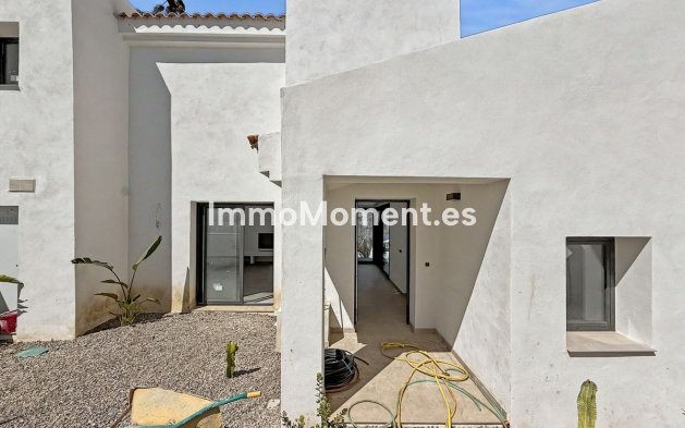 Revente - Villa - Estepona  - Estepona Centro