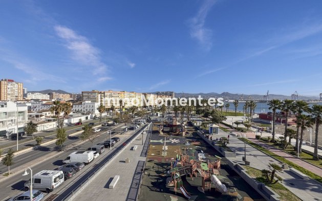 Wiederverkauf - Wohnung - Málaga - Huelin