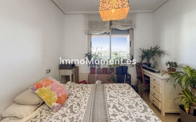 Wiederverkauf - Wohnung - Málaga - Huelin