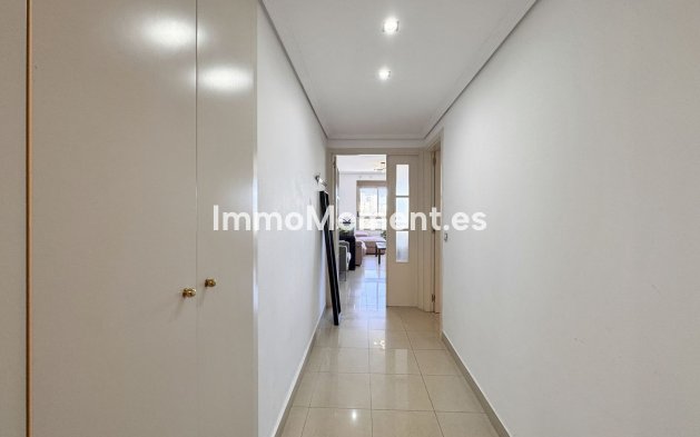 Wiederverkauf - Wohnung - Málaga - Huelin