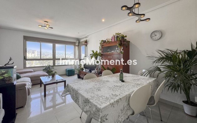 Wiederverkauf - Wohnung - Málaga - Huelin