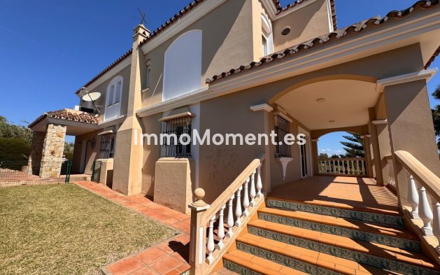 Reventa - Villa - Estepona  - Estepona Centro