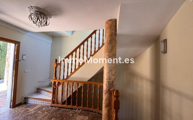 Reventa - Villa - Estepona  - Estepona Centro