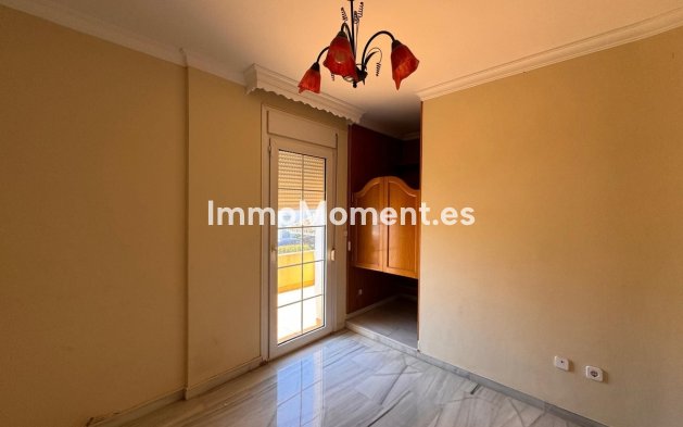 Reventa - Villa - Estepona  - Estepona Centro