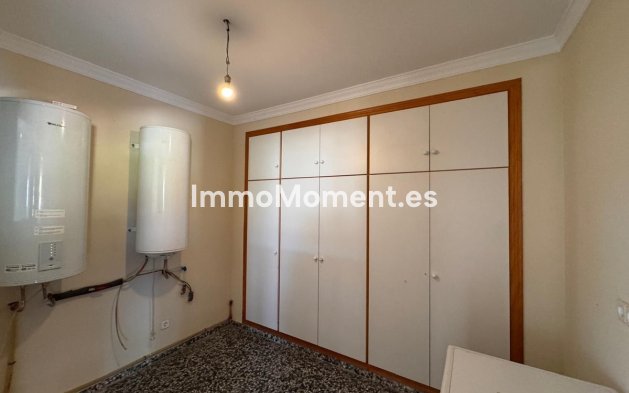 Reventa - Villa - Estepona  - Estepona Centro