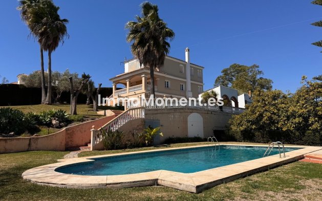 Reventa - Villa - Estepona  - Estepona Centro