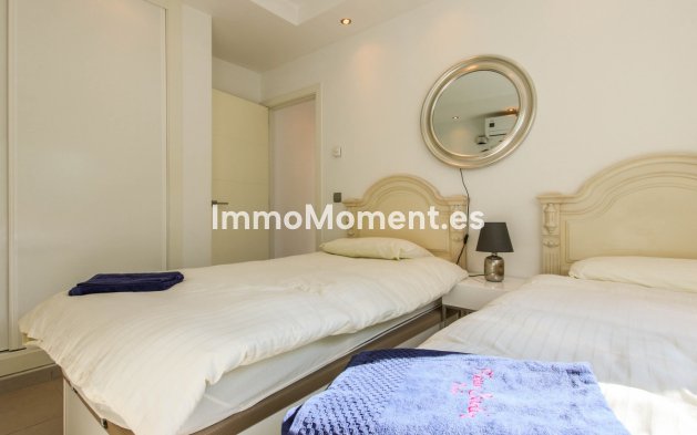 Resale - Villa - Estepona - New Golden Mile