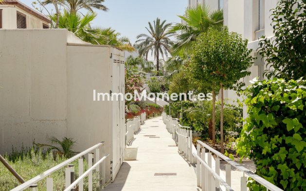 Wiederverkauf - Wohnung - Estepona  - Cancelada