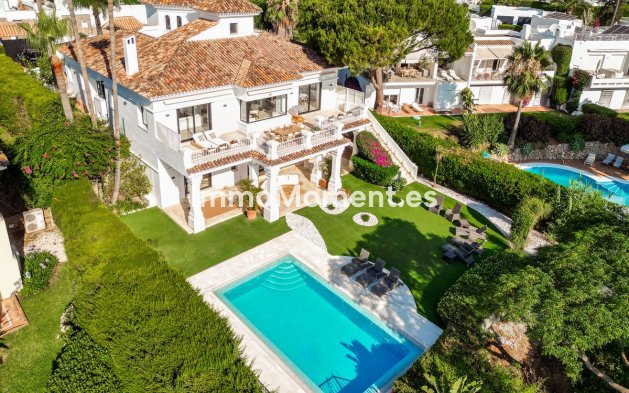 Reventa - Villa - Marbella - Aloha