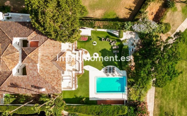 Reventa - Villa - Marbella - Aloha