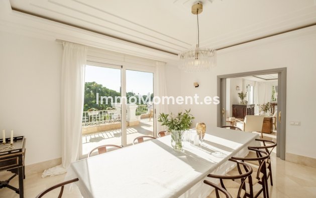Reventa - Villa - Marbella - Aloha