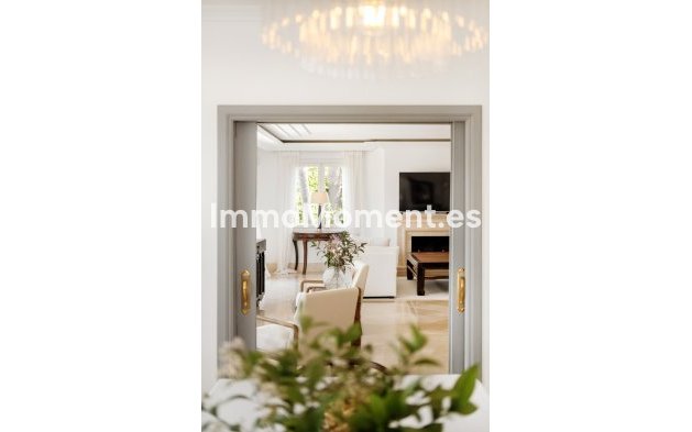 Reventa - Villa - Marbella - Aloha