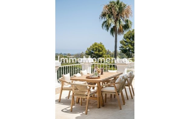 Reventa - Villa - Marbella - Aloha