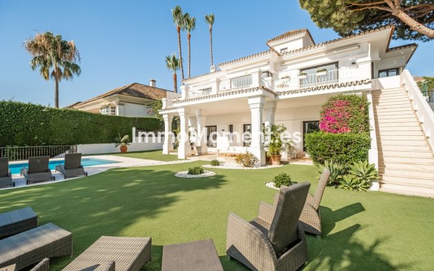 Reventa - Villa - Marbella - Aloha