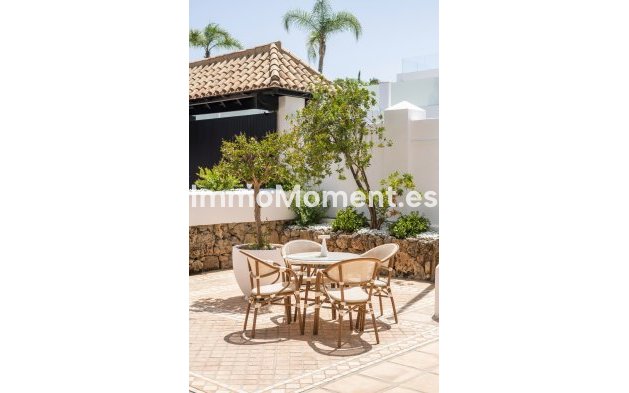 Reventa - Villa - Marbella - Aloha