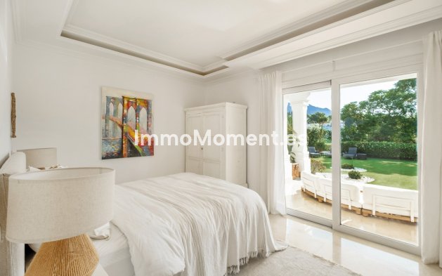 Reventa - Villa - Marbella - Aloha